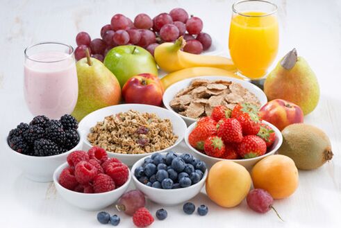 buah beri sareng buah pikeun nutrisi anu pas